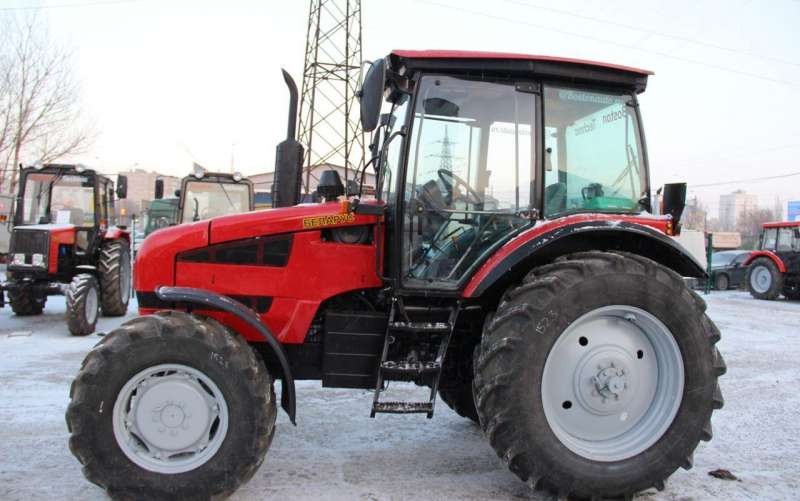 Трактор мтз-1523 (Беларус)