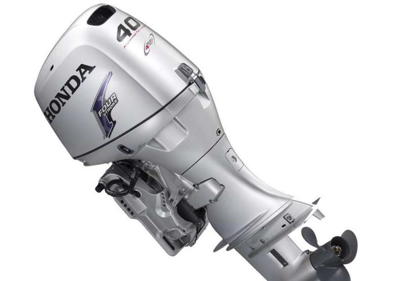 Купить лодочный мотор хонда 4. Honda 40 Лодочный мотор. Honda bf40 dk4. Honda bf40dk2 SRTU 2014 Г.. Хонда 40 Лодочный мотор 4-х тактный.