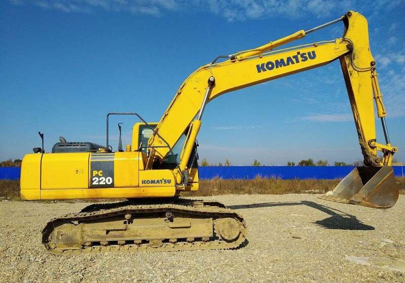 Экскаватор 220. Komatsu pc220-8m0. Экскаватор Komatsu 220. Komatsu рс220-8м0. Komatsu РС-220.