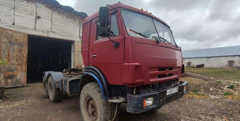 Камаз 44108 седельный