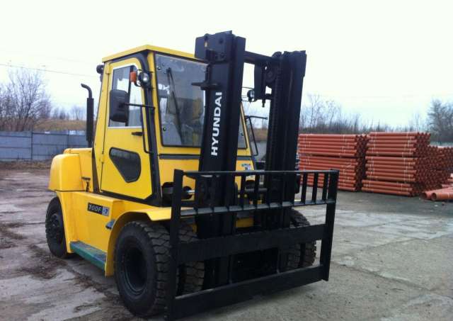 Hyundai 70df 7