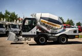 Самозагружающий самоходный бетоносмеситель Yugong SDM40