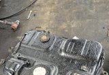 Ремонт бензобака Kia carens с подрамников оригинального