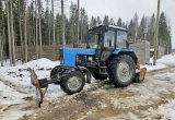 Трактор МТЗ 82.1 (щётка и отвал) 2011 года выпуска