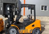 Вилочный погрузчик UN Forklifts FD30T, 2021