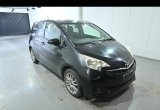 Компактвэн Toyota Ractis NSP120 G минивэн гв 2012