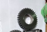 Kubota K030, K035 запчасти Редуктор хода : вал-шестерня