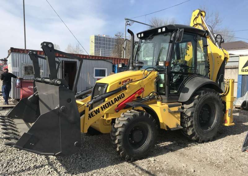 Экскаватор-погрузчик New Holland B90B LR