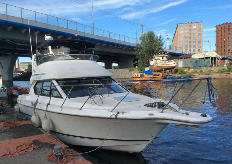 Bayliner 2858 fly, 1999г