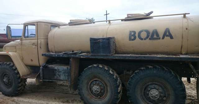 Водовозка на базе урал 6кубов