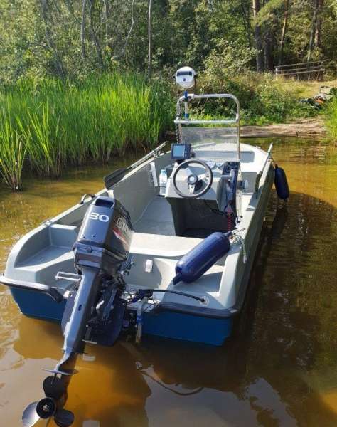 Лодка Хаски 400