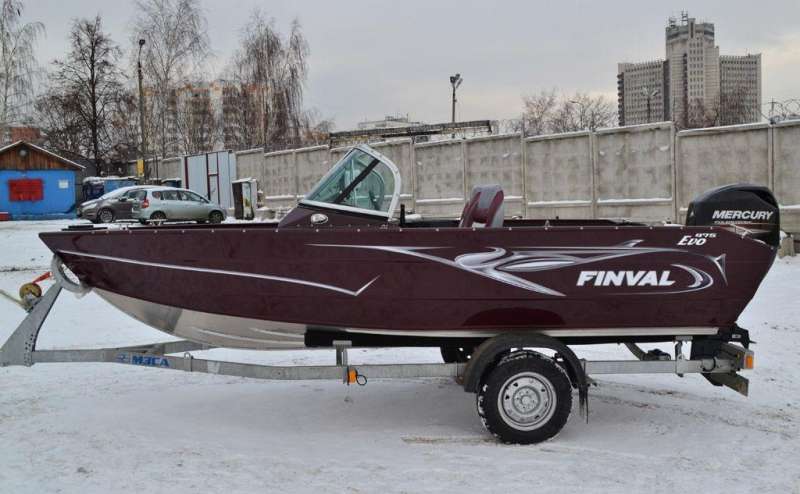 Моторная лодка Finval 475 Evo