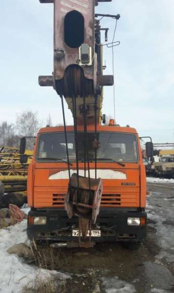 Автокран 50тонн" Ивановец кс-6575 на базе Камаз 65