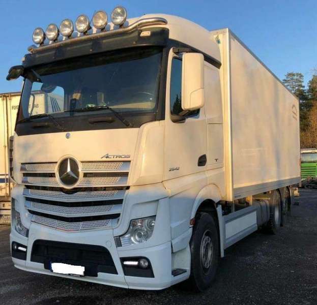 Мерседес Астрос 2542 2017г Автомат 6х2 Изотерма