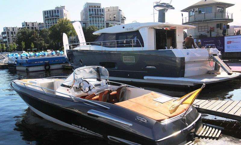 Скоростной катер Hydrolift S-24 Platinum (2011)