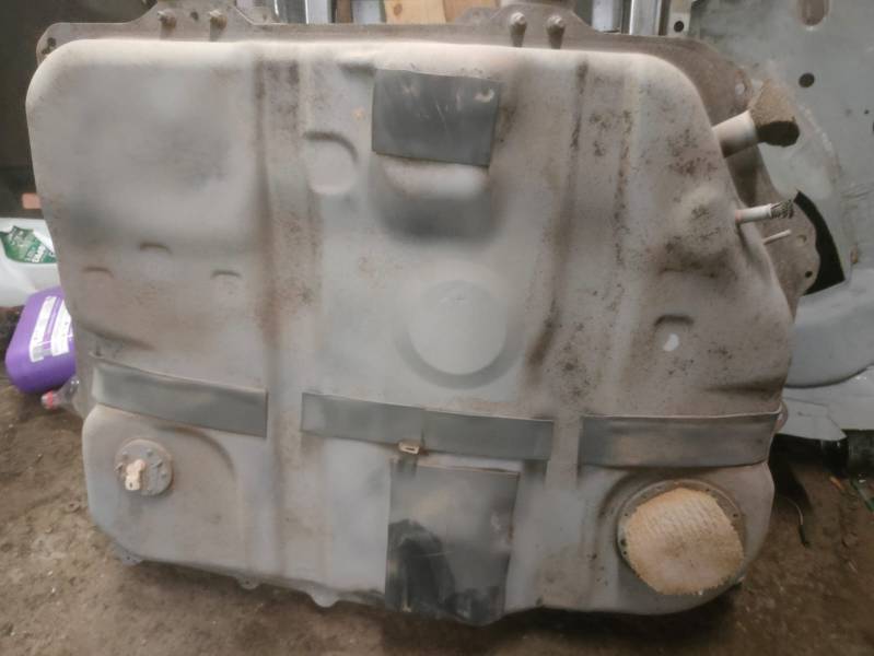 Ремонт бензобаков по вшу. В Санкт-Петербурге