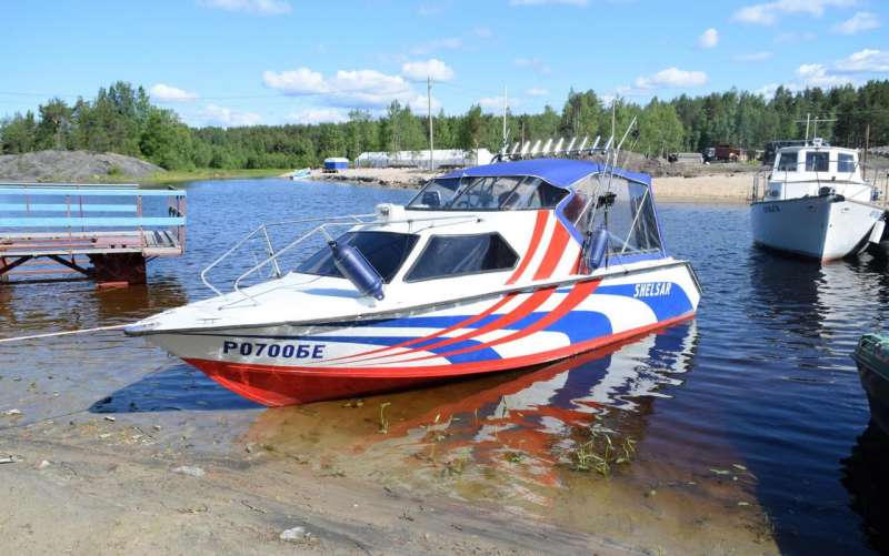 Катер Стрела-5 с прицепом