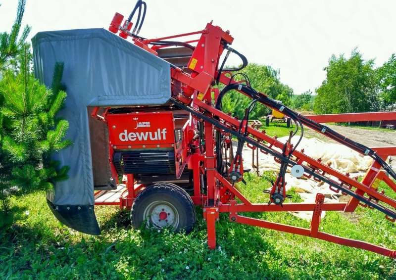 Морковоуборочный комбайн dewulf p3k