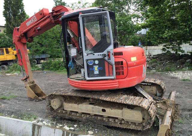 Экскаватор Hitachi EX-75 UR3