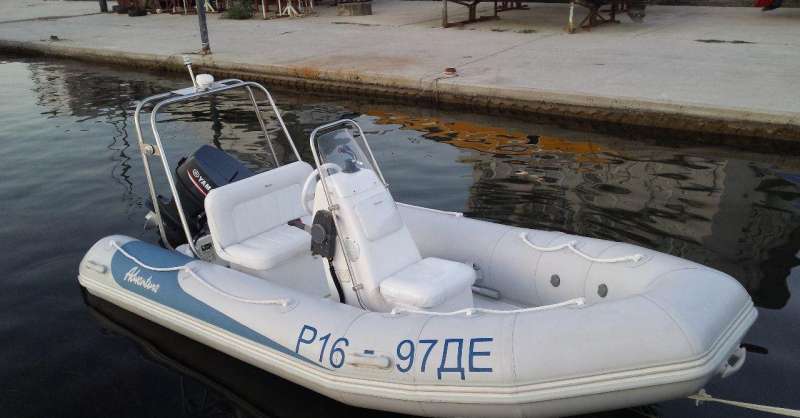 Лодка RIB Adventure V-450, мотор Yamaha 55, прицеп