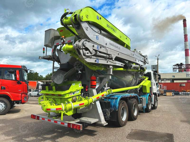 АБС Isuzu 8x4 дв 309 Kw, бочка 9м3