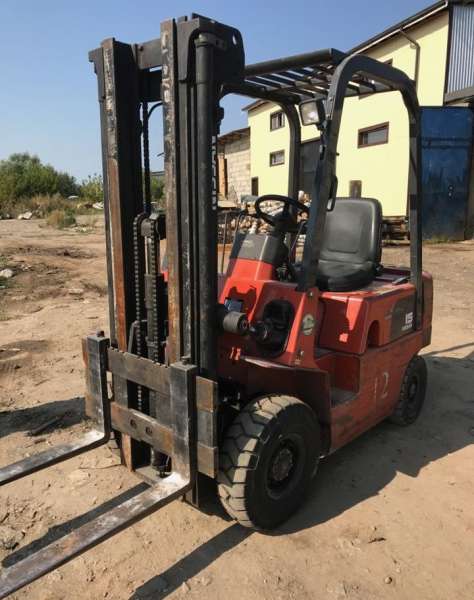 Вилочный погрузчик Nissan FG / FD 1,5 т., 4,5 м