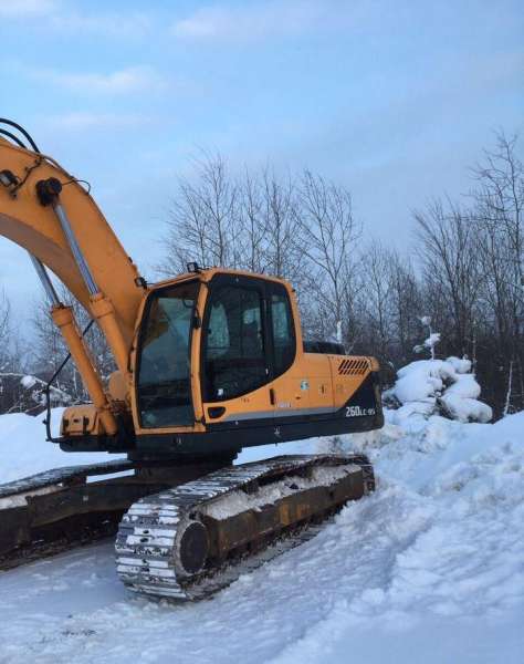 Гусеничный экскаватор Hyundai R 260LC-9S, 2012