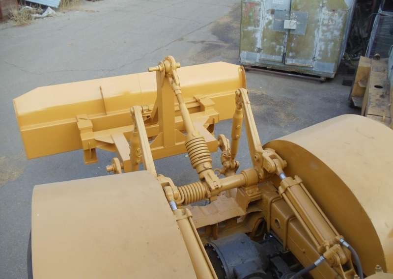 Трактор К701 с  240 с отвалом на сельхознавеске