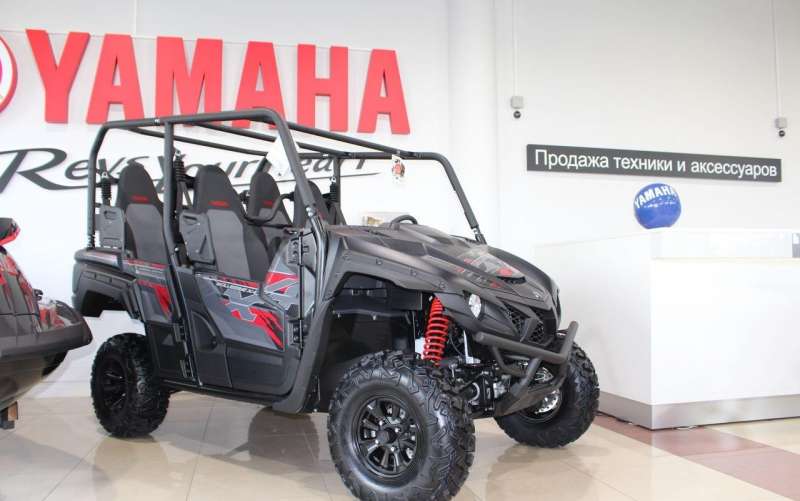 Мотовездеход Yamaha Wolverine X4