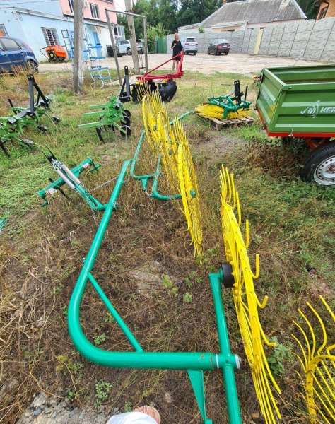 Грабли- ворошилки 4-х колесные навесные на трактор