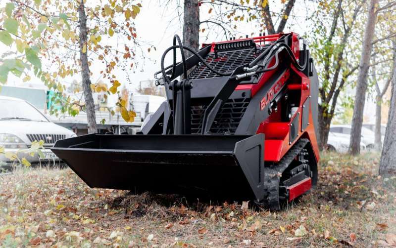 Мини-погрузчик RED BUG CT505, 2021