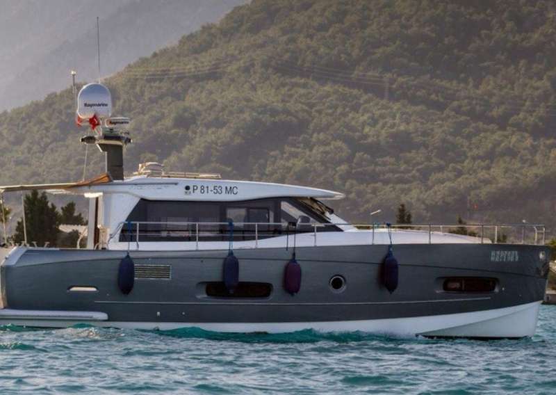 Нт 43. Azimut Magellano 43 Fly. Перегон яхты. Portofino 40. Яхта авито.