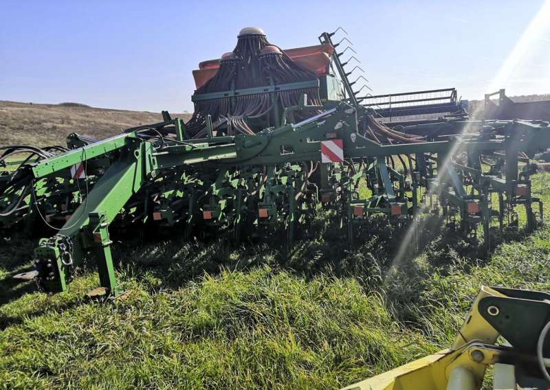 Сеялка Amazone DMC-9