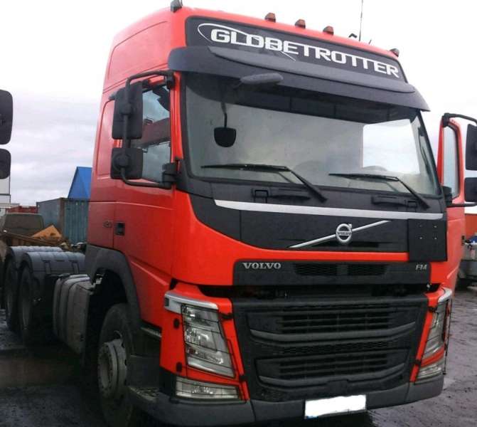 Тягач Volvo FM 6x4, 2016 г. отл. сост