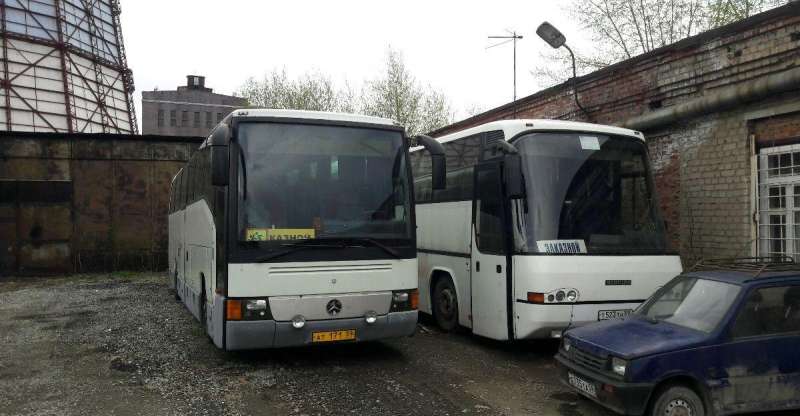 Туристический автобус Mercedes-Benz O404, 1994