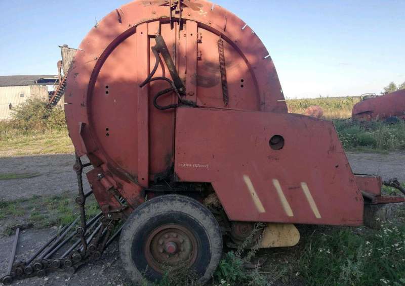 Продам прессподборщик пр-Ф-750 (рулонный)