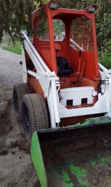 Продается минипогрузчик бобкет бобкэт Bobcat 725