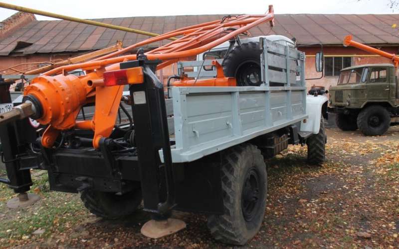 Бурмашина бкм-317 на базе газ 3308