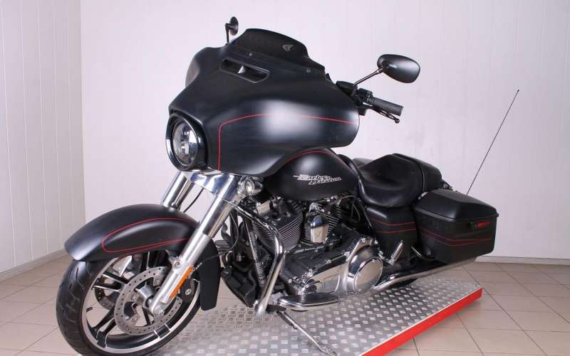 Harley-Davidson flhx Street Glide 2013 г.в
