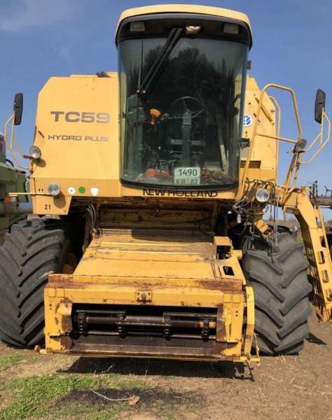 Комбайн New Holland TC 59
