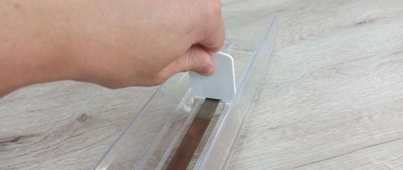 Сигаретный лоток с толкателем 295 мм