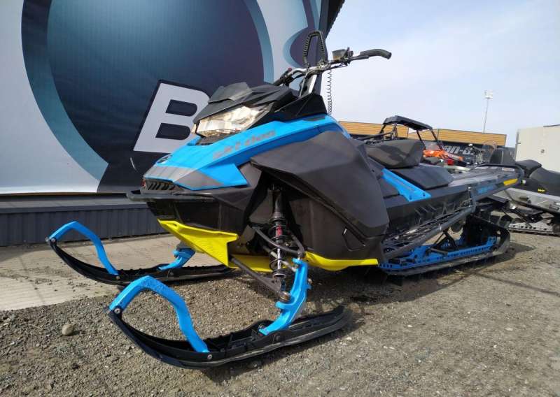 Снегоход BRP SKI-DOO Summix X 165 850 E-TEC