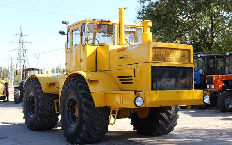 Трактор К 700А кировчанин
