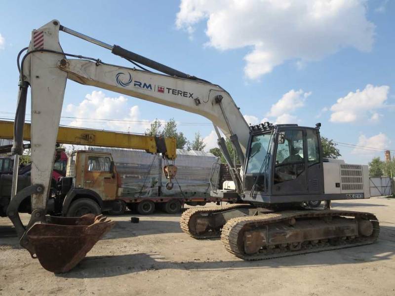 Гусеничный экскаватор Terex 210, 2019 г, 6900 мч, каме