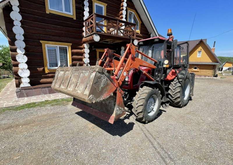 Экскаватор погрузчик Мтз 92