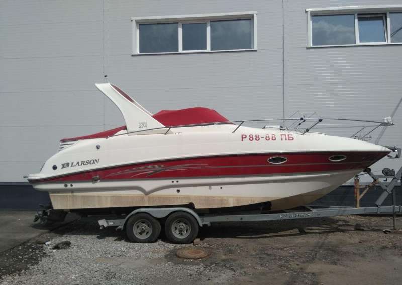 Катер Larson Cabrio 274