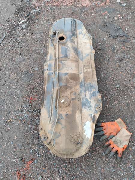 Ремонт бензобаков в Санкт-Петербурге протекающих по шву