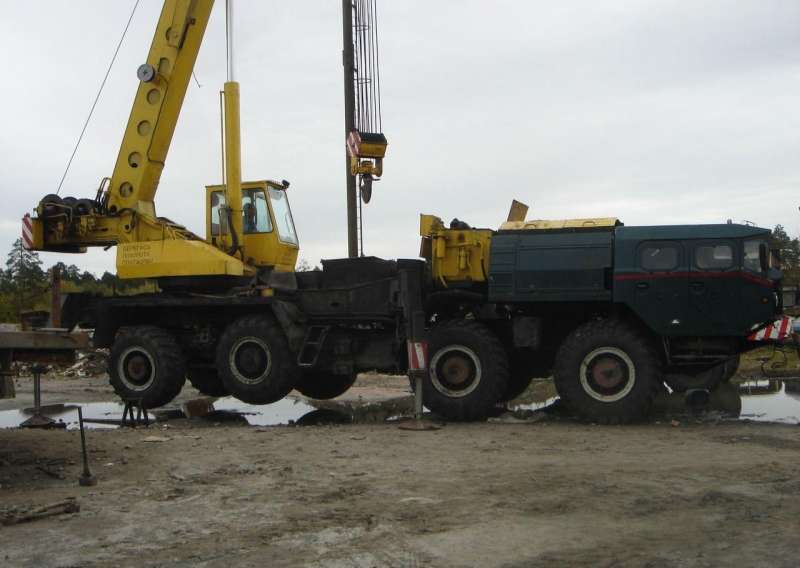 Автокран - краян 8х8 - 40 тн