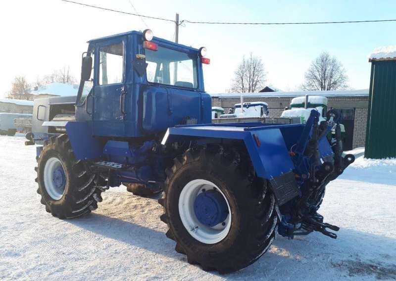 Трактор Т-150