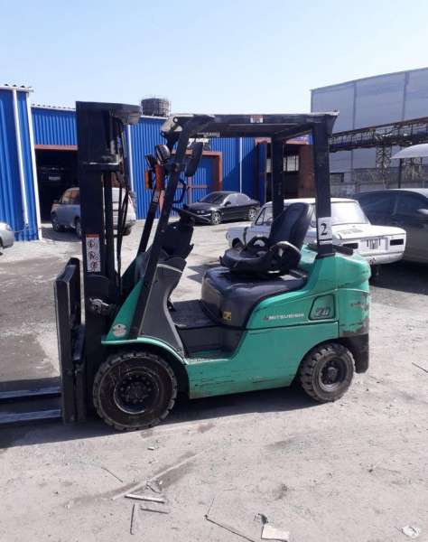 Вилочный погрузчик Mitsubishi FG20